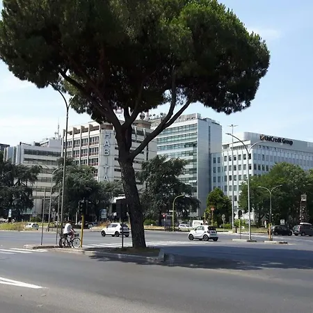 Duca's House روما