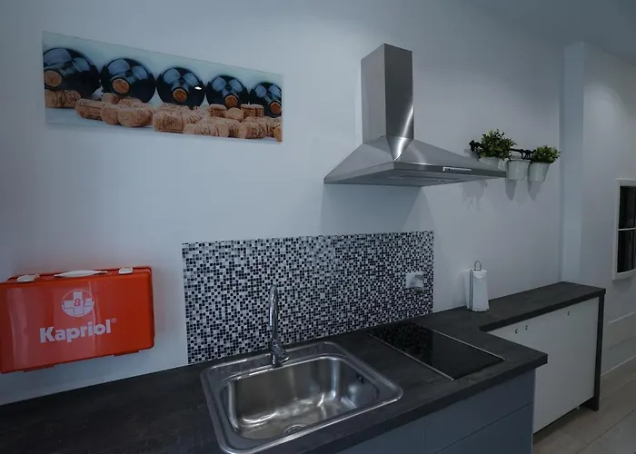 Duca's House Rom